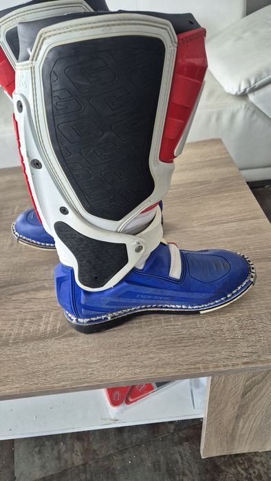 Ботуши за крос или Ендуро