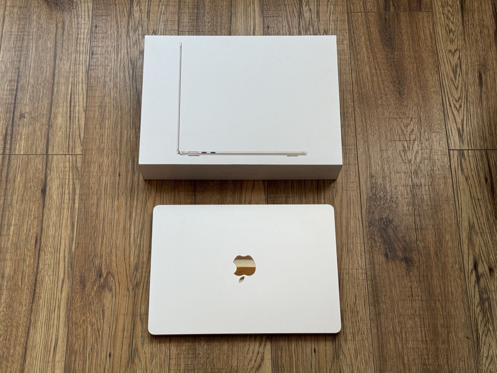 Macbook Air 13,6" M2 256GB Starlight Гарнация