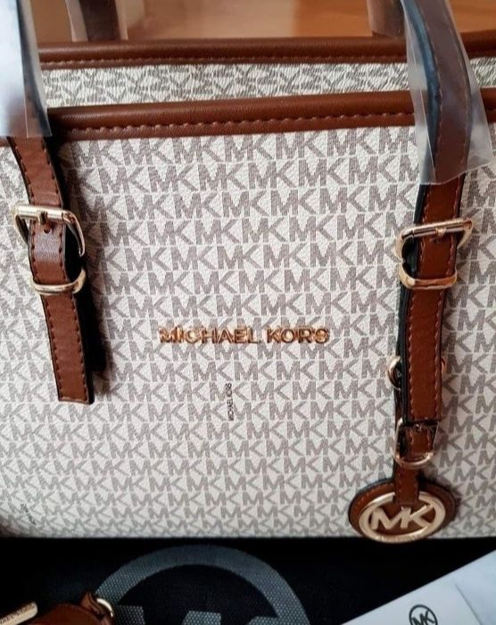 Geanta +portofel Michael Kors, super model, saculet, etichetă