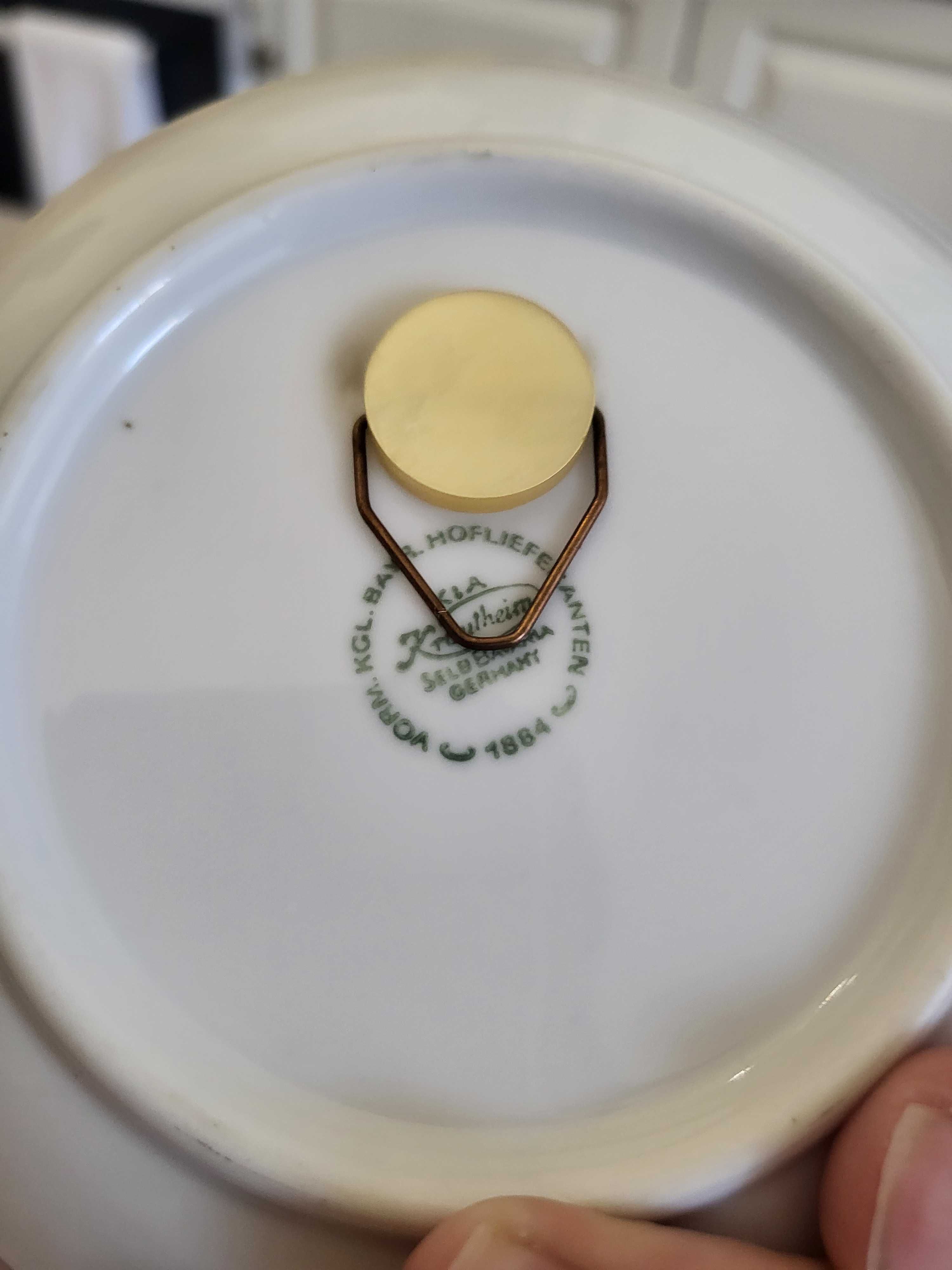 Тарелка фарфоровая коллекционная (Палех, роспись, золочение)