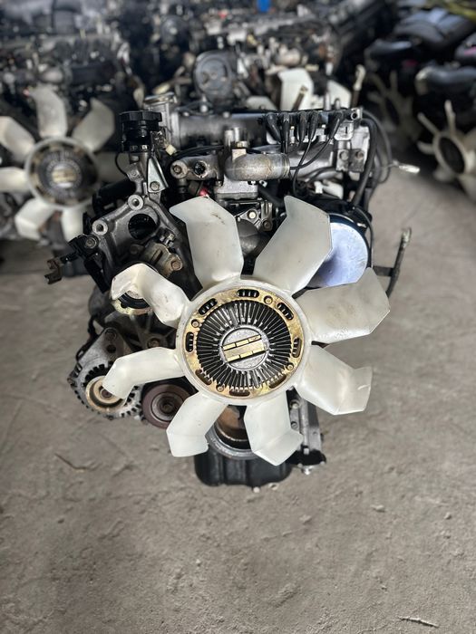 Двигатель на Mitsubishi 6G72 24 клапан (уточняйте цены)