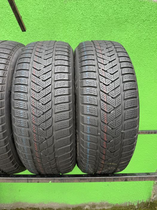 215/55/18 M+S PIRELLI SOTTOZERO3 Dot 3119 Profil 75%
