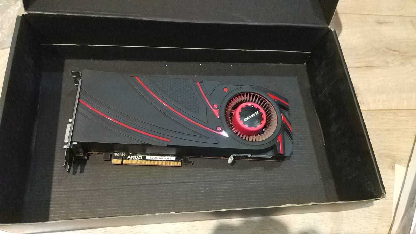 Видеокарта R9 290