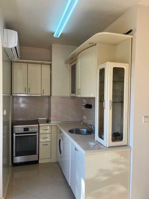 Дава се под наем Двустаен апартамент в София, Изток - 80 кв.м за 612 € - Снимка #5