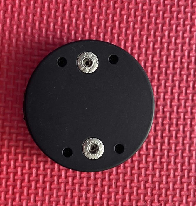 Aparat de masaj cu electrostimulare si fizioterapie