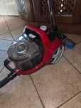 Прахосмукачка Phillips Power Pro Active