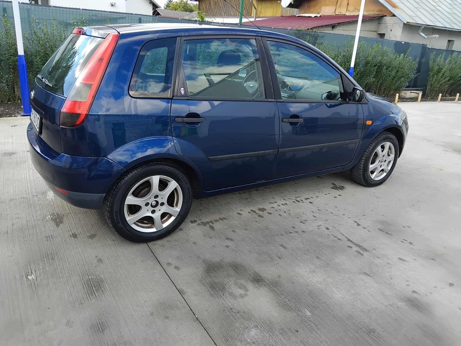 Ford fiesta de vanzare