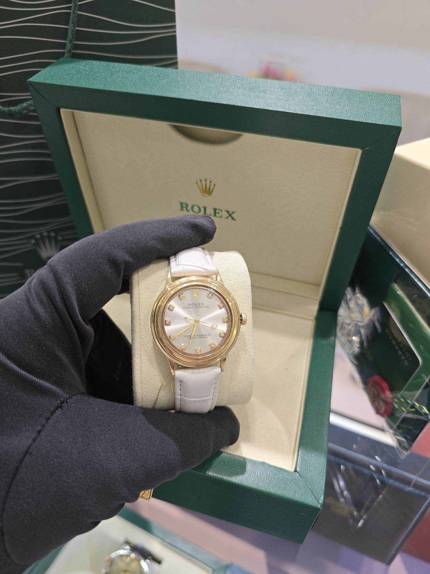 Продам Классические Ролексы 585 пробы.
Стильные и нежные