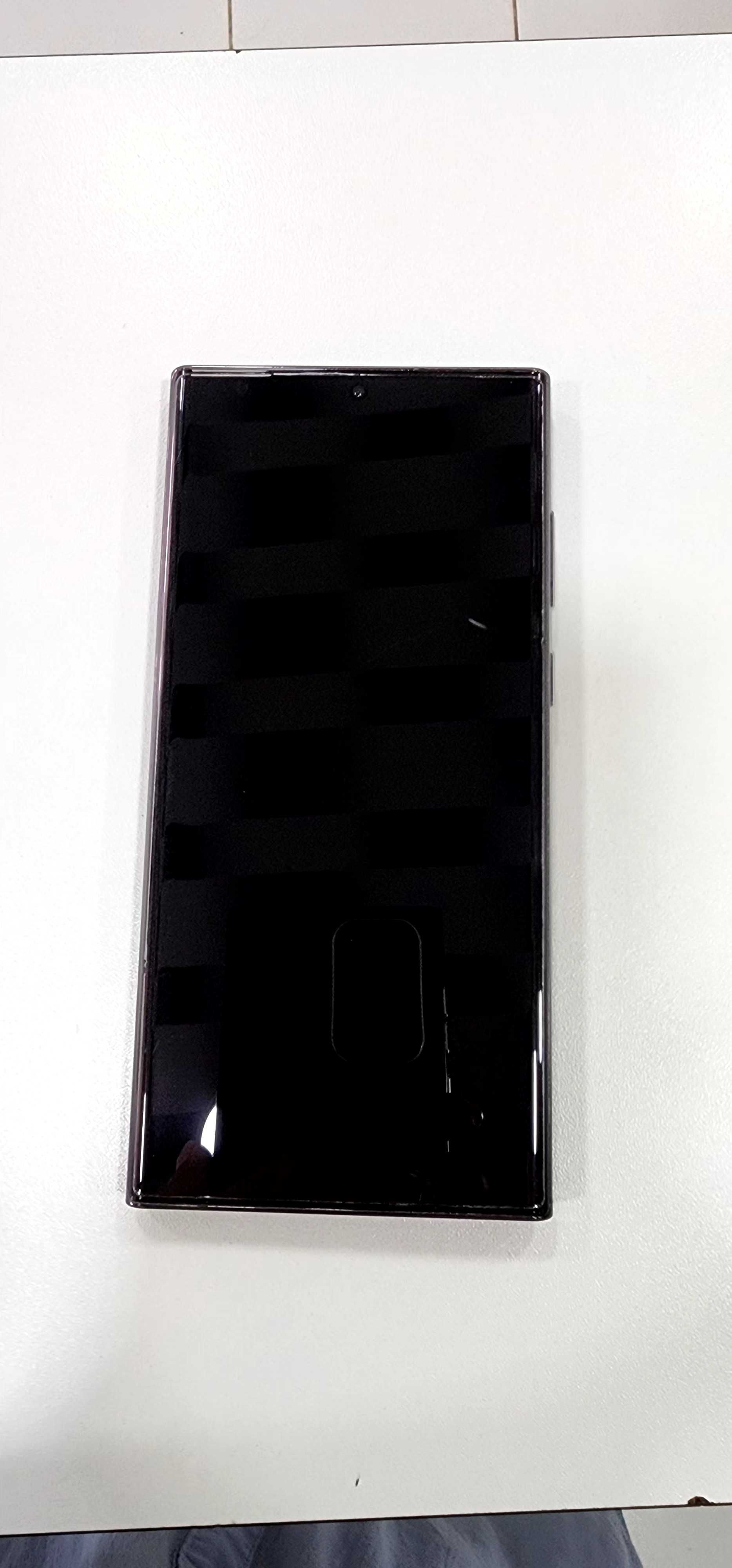 Продааётся Samsung S22 ultra