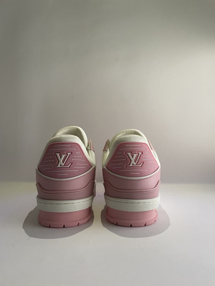 Louis Vuitton Trainner Pink