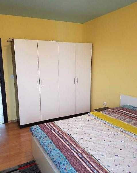 Отличен двустаен апартамент в Лазур