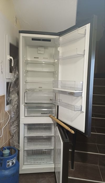 Beko Хладилник с фризер