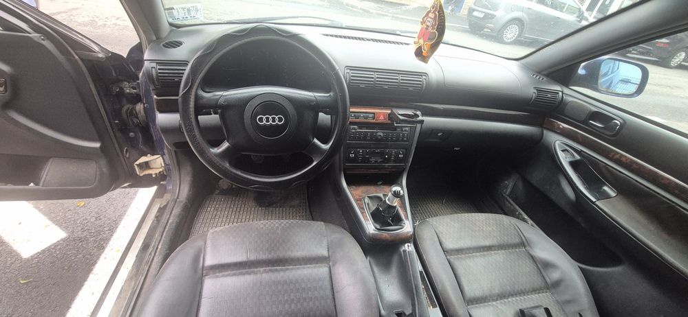 Se vinde Audi A4 1.9 diesel NEGOCIABIL