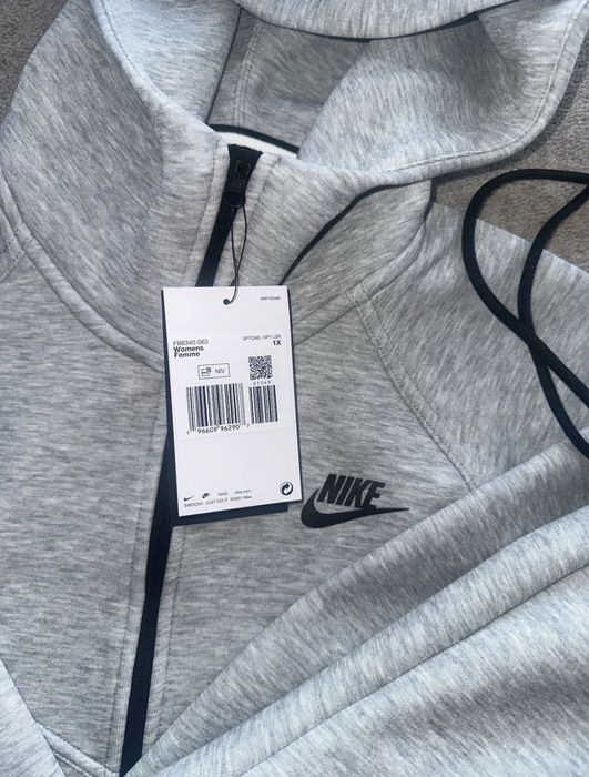 Nike Tech Fleece дамски