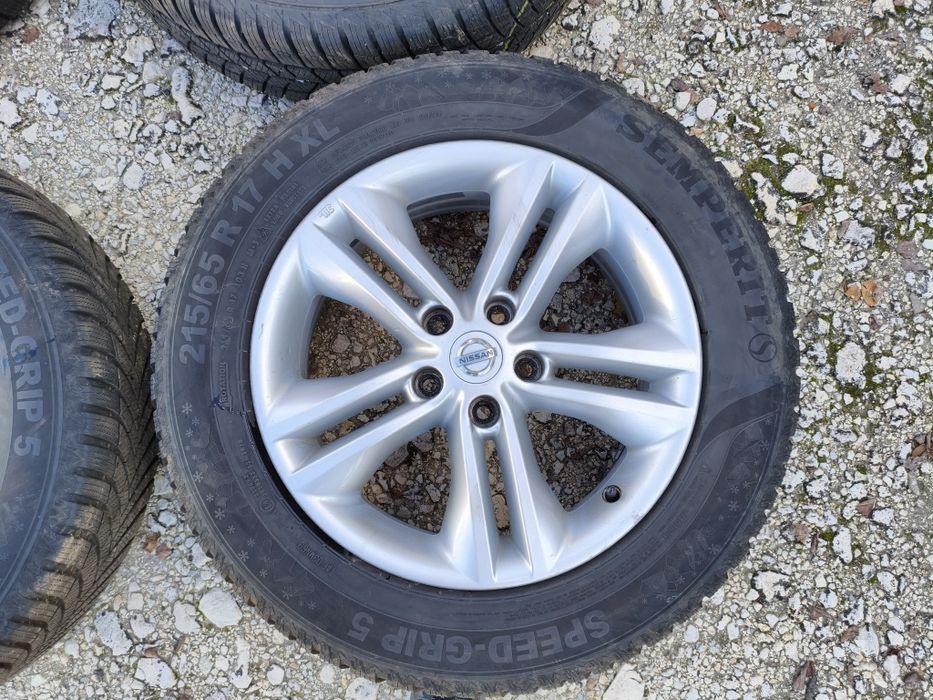 Джанти със зимни гуми  Nissan Qashqai