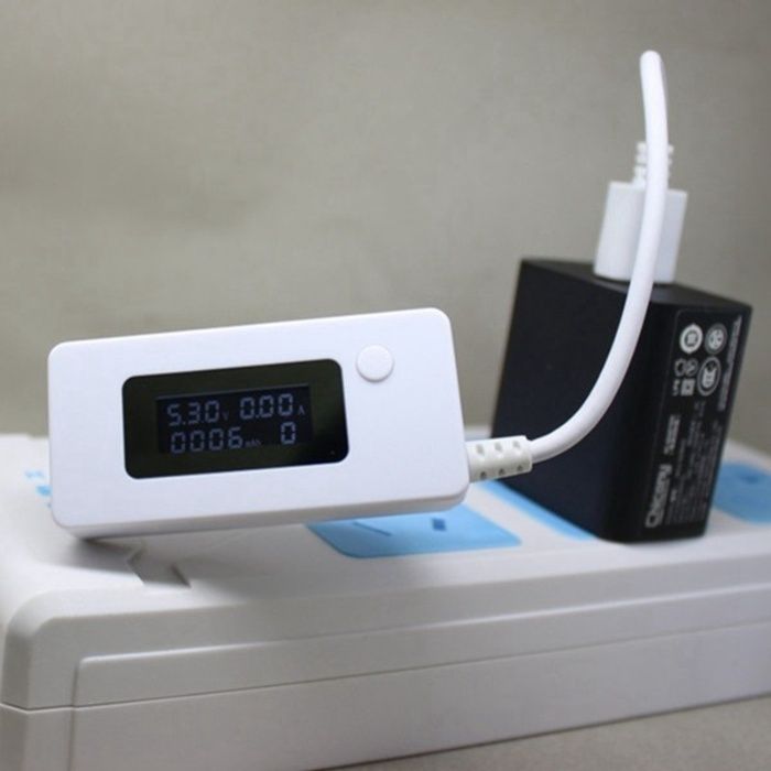 Тестер (измервателен уред) с LCD дисплей и USB вход и изход + Гаранция
