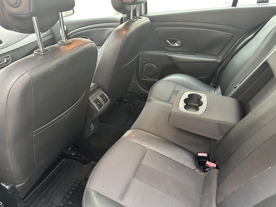 Renault Fluence 1.6 benzina