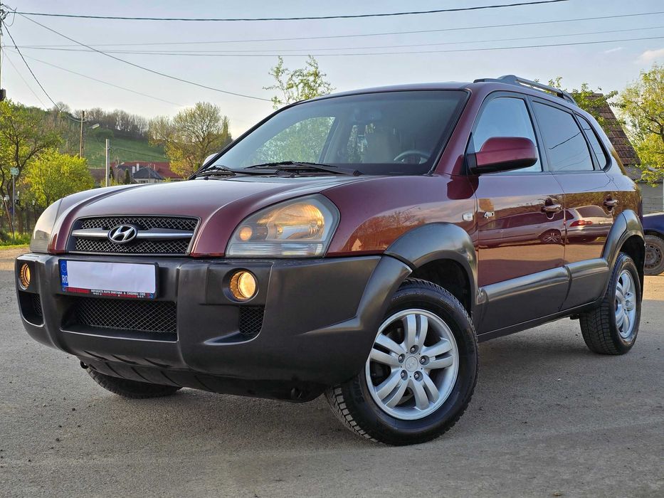 Hyundai Tucson ~ 4 x 4 ~ 2007 ~ 2 . 0 cm 3 CRDI  140 CP ~ Inmatriculat