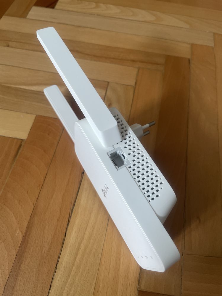 Разширител на обхват Wi-Fi TP-Link RE315 AC1200, OneMesh™ dual band