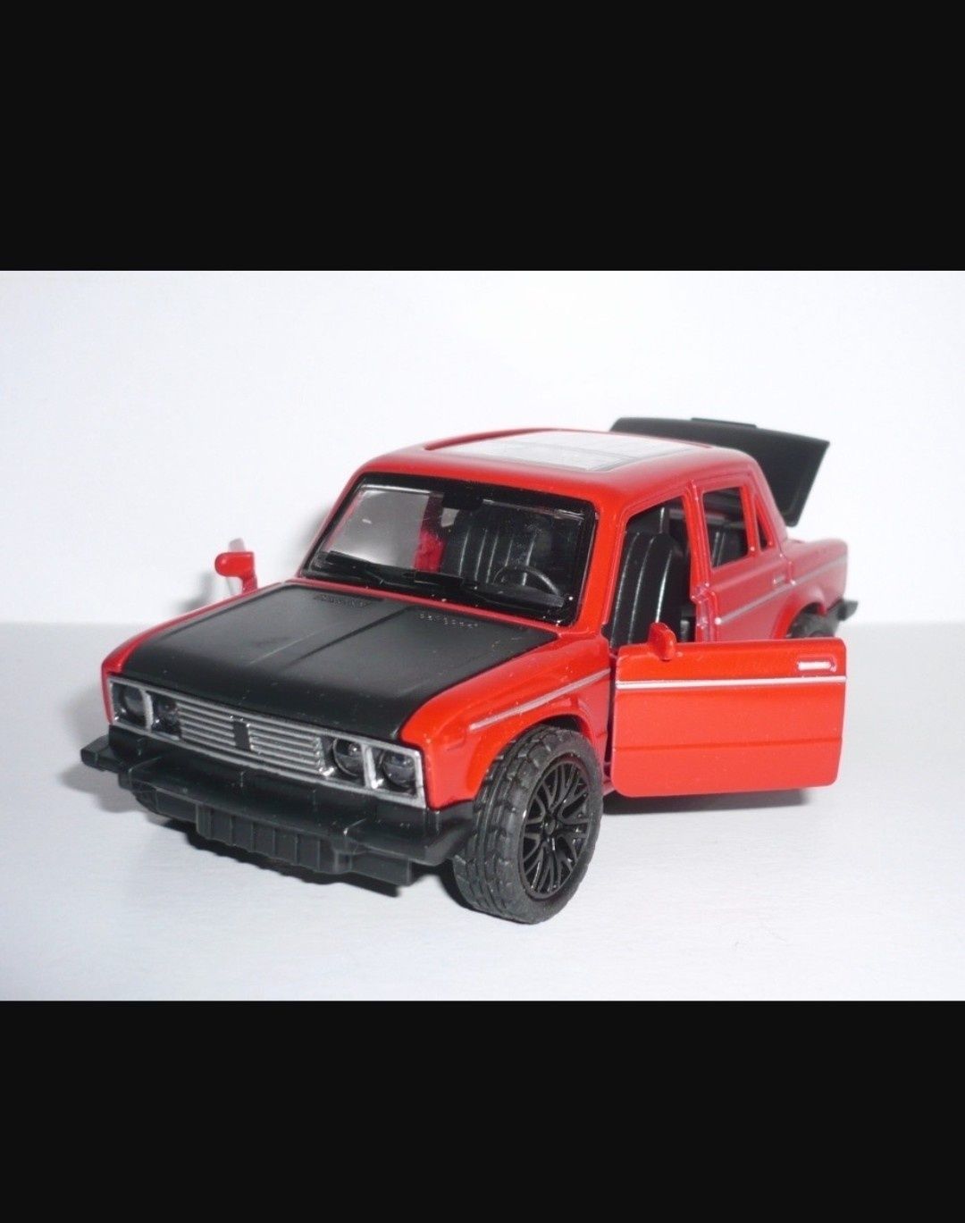 Метална кола LADA 1500-1977г.