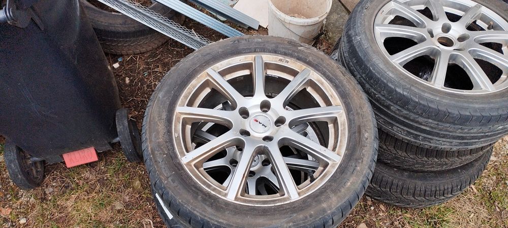 Vand sau schimb Jante 5x 114,3 235/50/18 cu jante pe 17