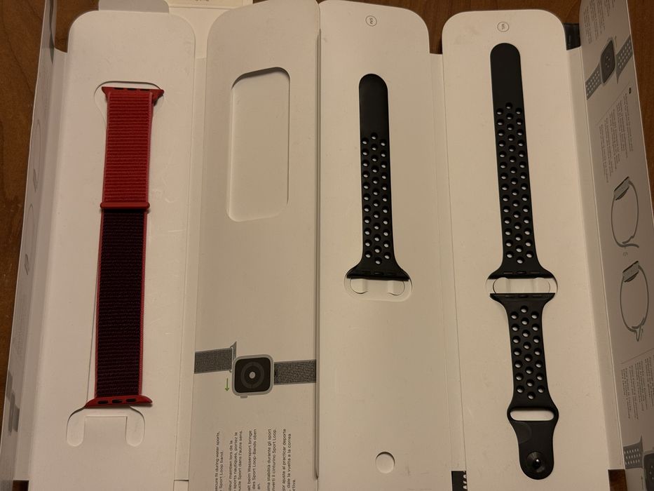 Apple Watch SE Nike 44mm Space Grey - перфектен