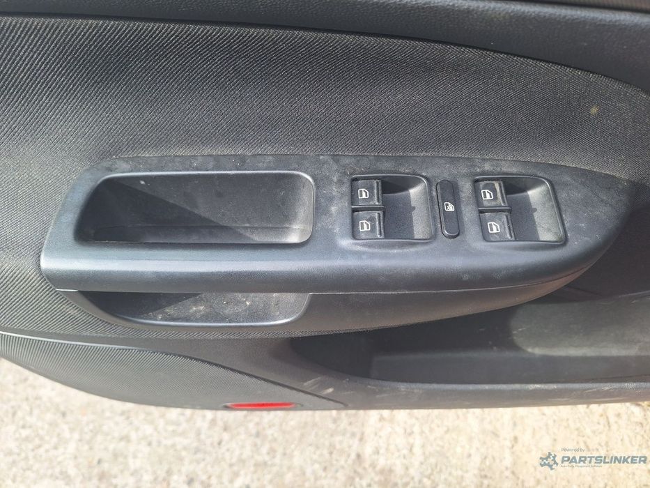 Maner interior portiera fata stanga SKODA OCTAVIA II Combi 1Z5 2004 - 20132.0 TDI 16V BKD, CFHC, CLCB