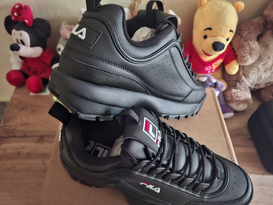 Маратонки FILA 44 номер