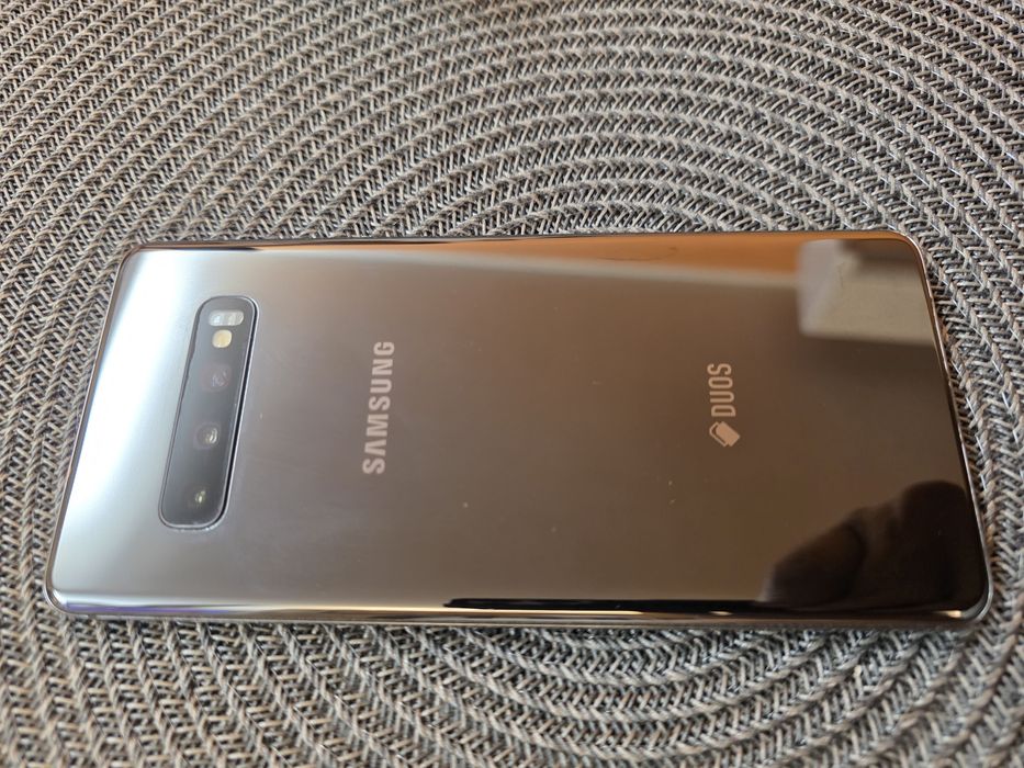 Samsung s10 plus 1TB