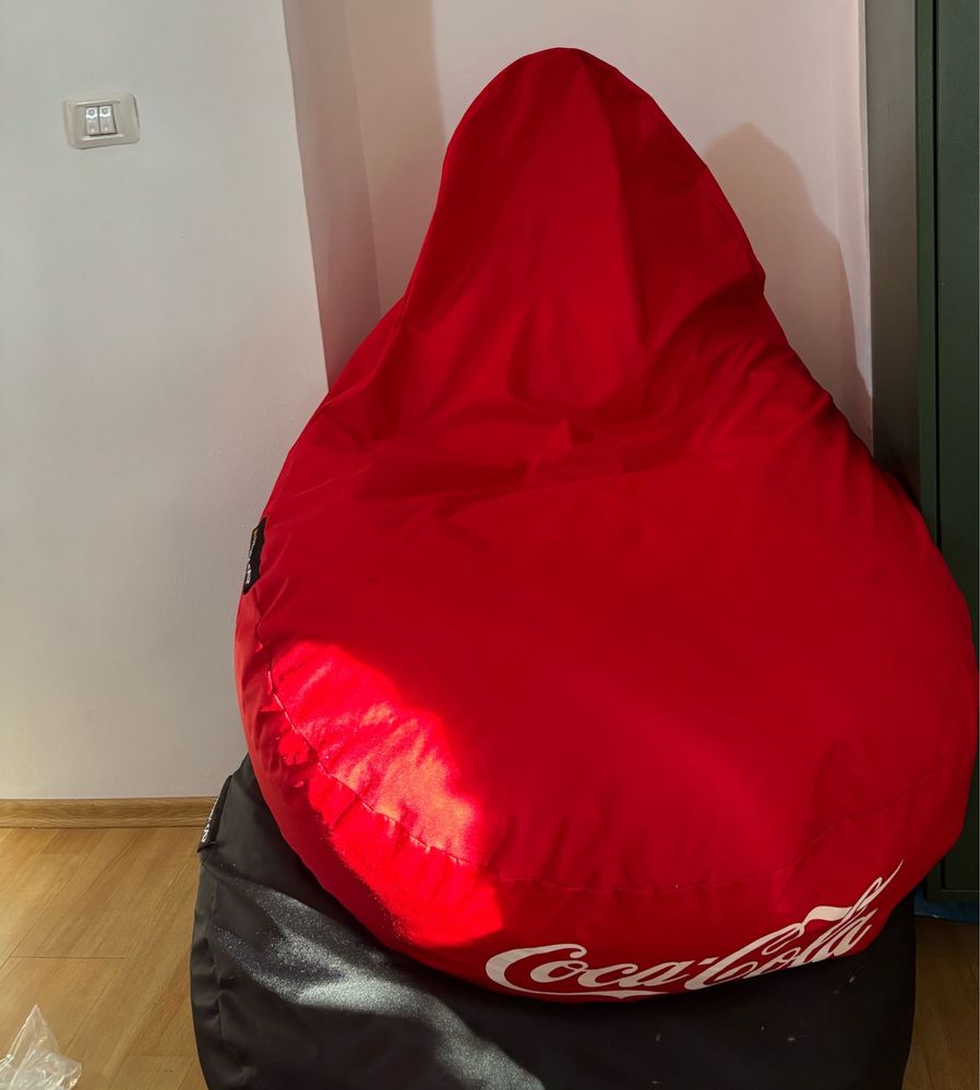 Vand fotoliu puff