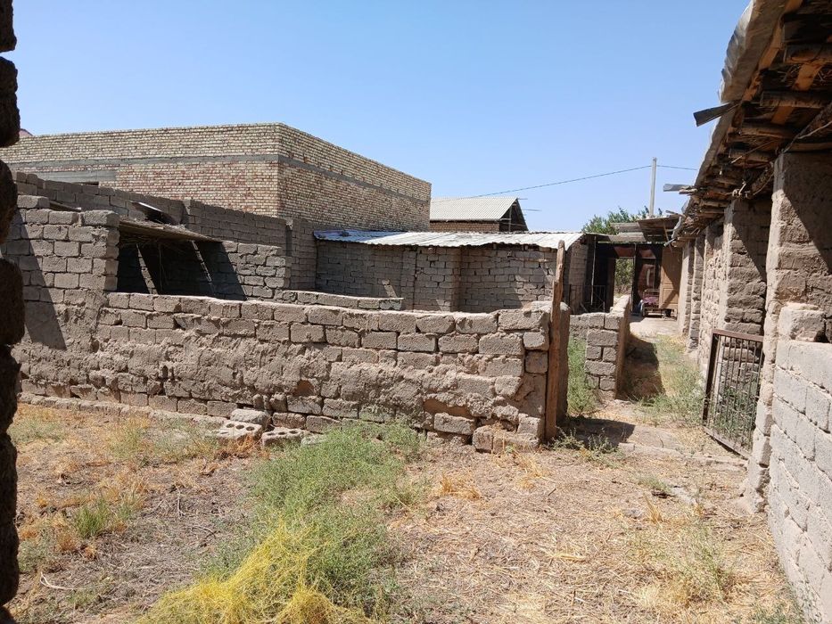 4,5 sotih uchastka