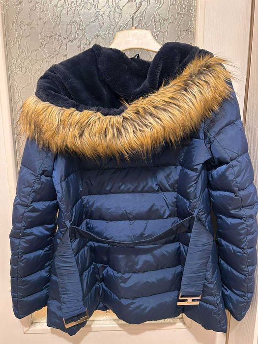 Зимно яке с пух Benetton