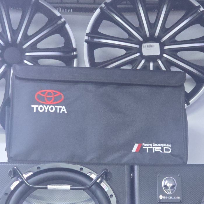 Органайзеры для тойота. Органайзер автобокс автосумка для машины