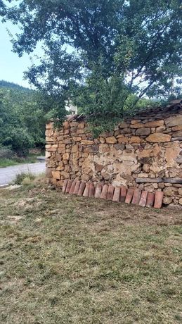 Камъни за зид-ограда