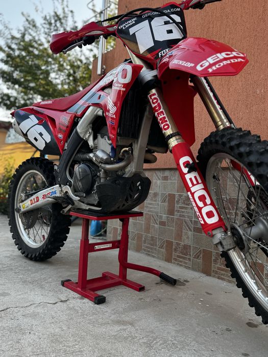 Продавам Honda crf250r 2020