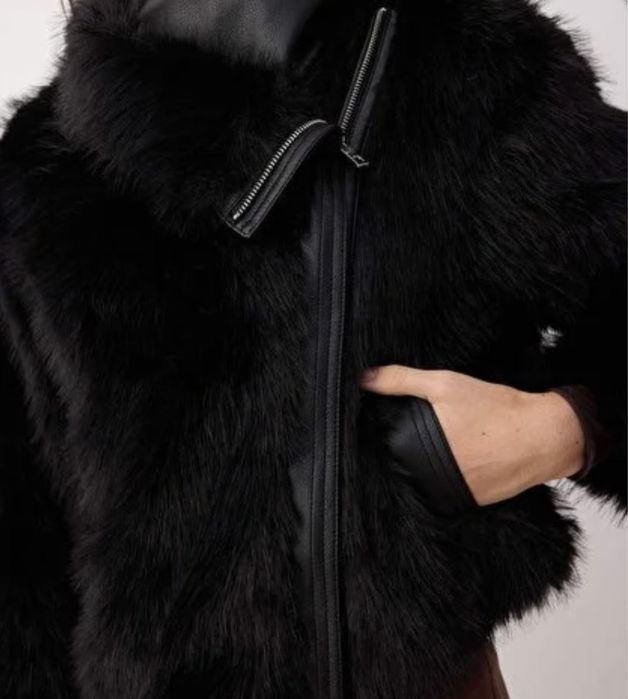 Черно голямо вталено байкерско яке с кожена прическа