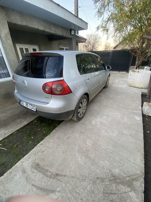 Golf 5 1.9 tdi  din 2004