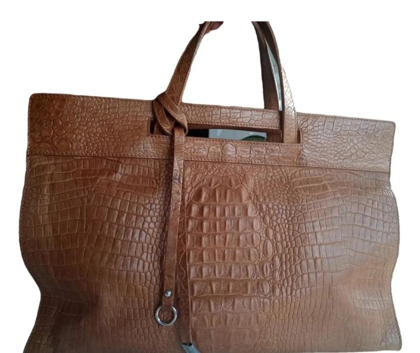 Tom Tailor , Dooney & Bourke , Gianni Chiarini