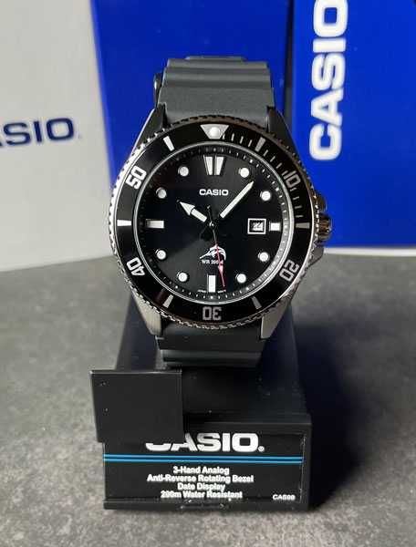 Часы casio diver, мужские очень стильные, новые