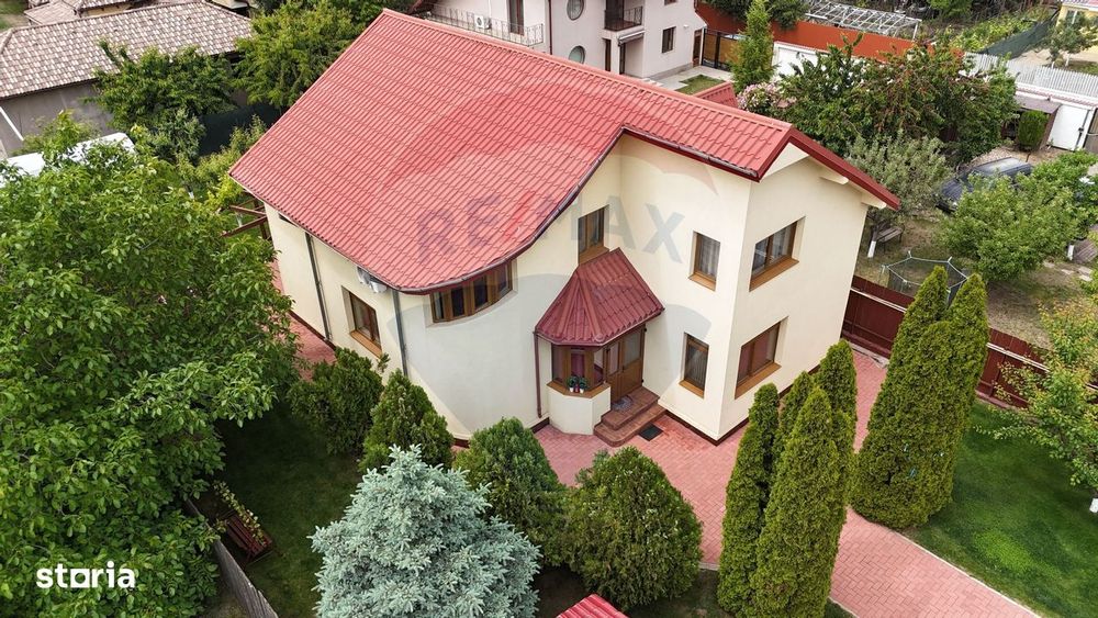 Casă de vânzare cu 280 mp și teren 1100 mp în Arcașilor Galați