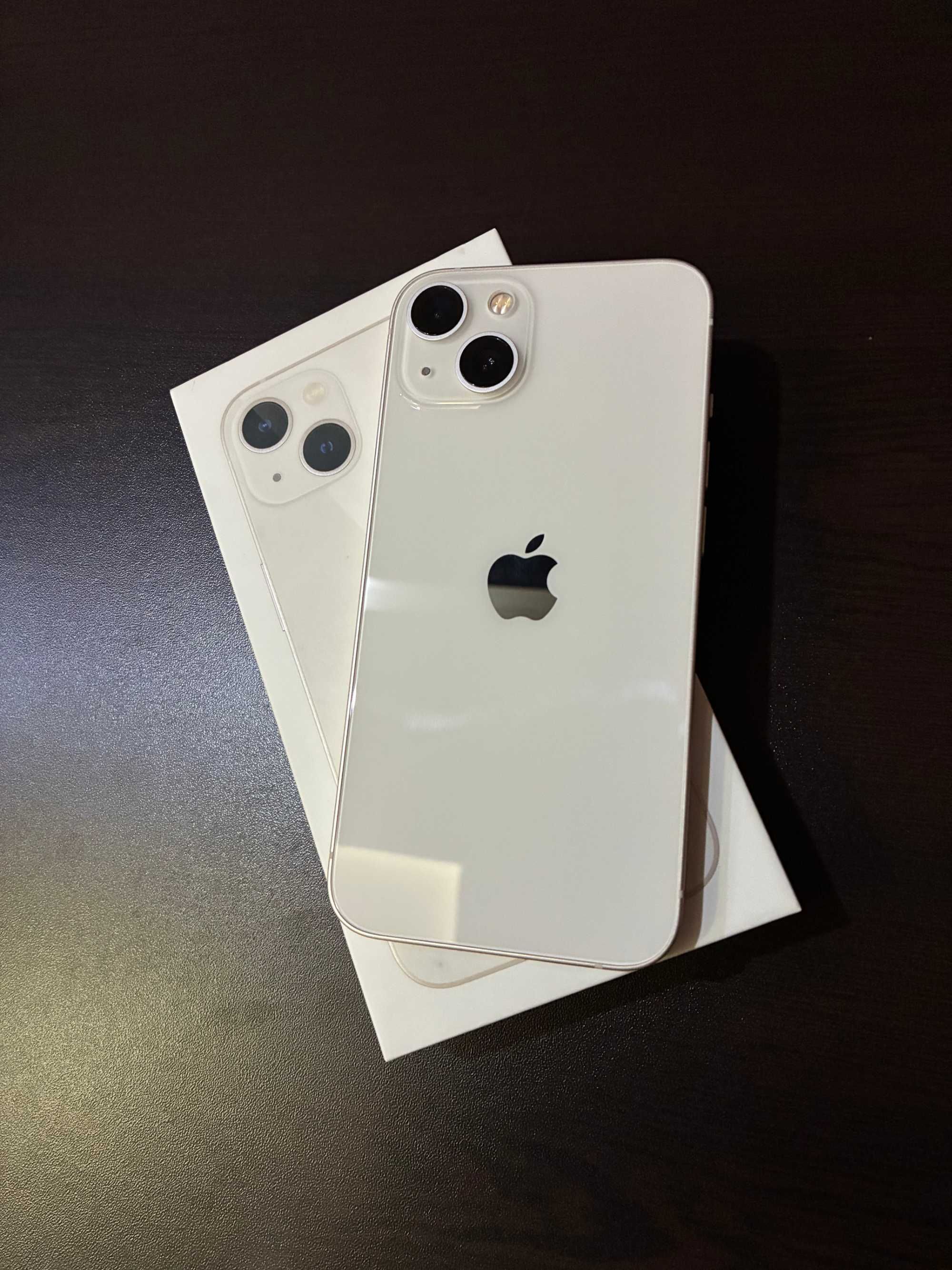 iPhone 13 White 256GB, 13 Mini Midnight 128GB, XS Max Gold 256GB