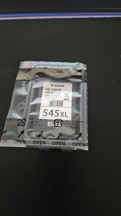 Cartus cerneala CANON PG-545XL sigilat