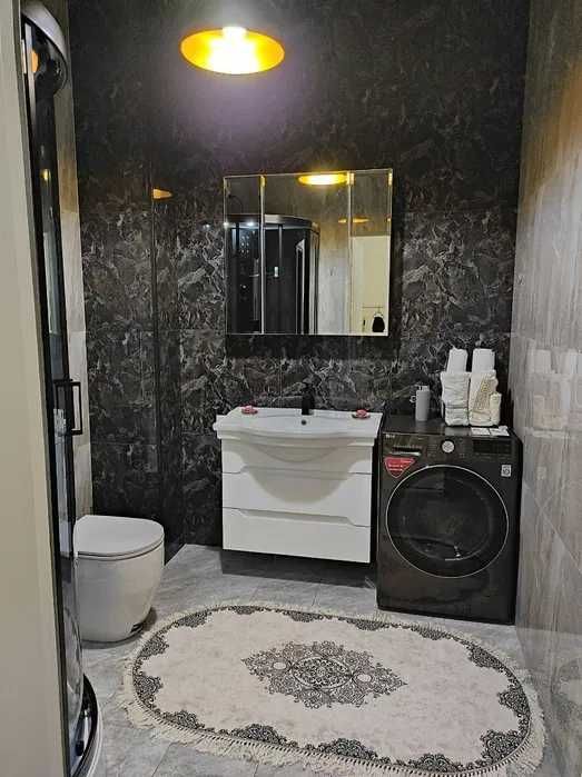 Продаю Срочно 2/4/9 Евро квартира Паркентский рынок жк Ок Сарой.374*