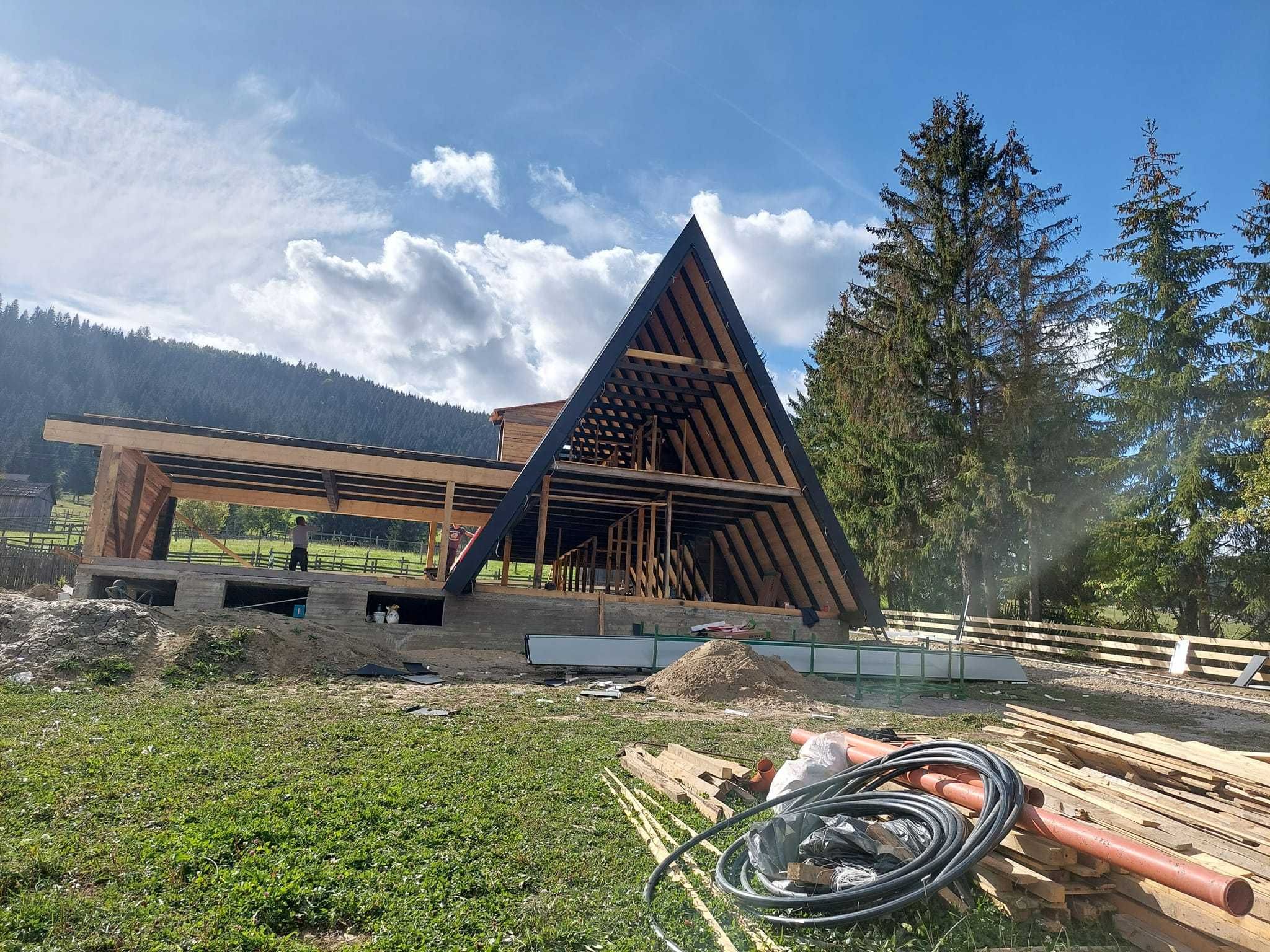 De Vanzare Cabana tip A Frame si casa din structura de lemn la comanda