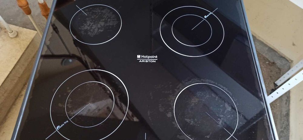 Готварска печка Ariston Hotpoint