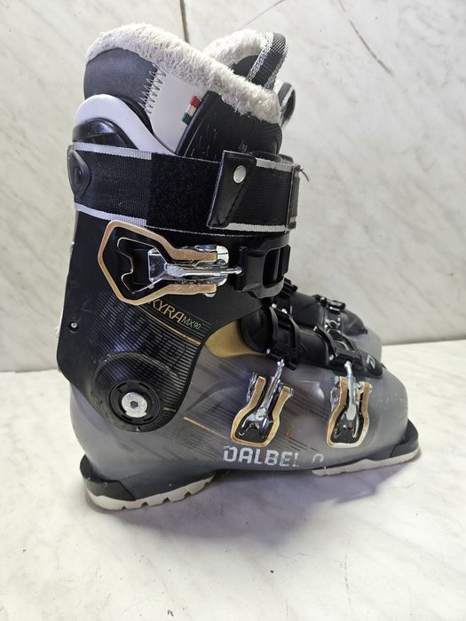 Clapari ski schi Dalbello  mondo 24,5  corespunde mărimii 37-38