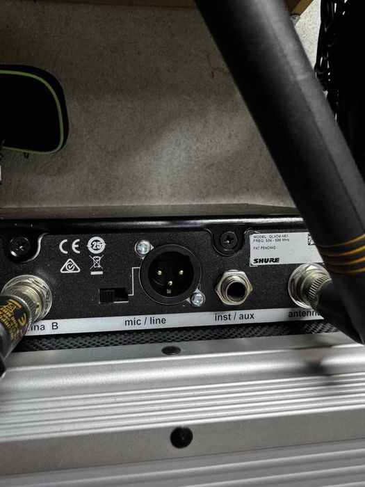 Shure QLXD4 с глава SM58