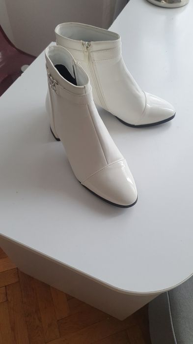 Pantofi de mireasa, marimea 39.