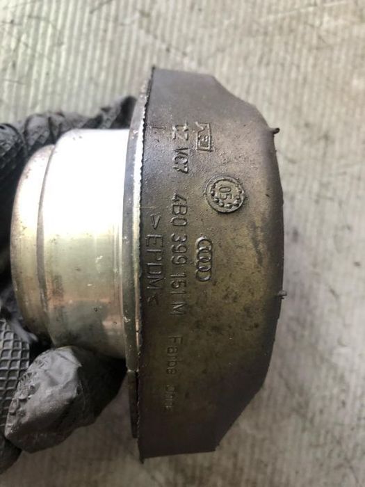 tampon cutie viteza stanga  3.0 tdi audi a4 b7