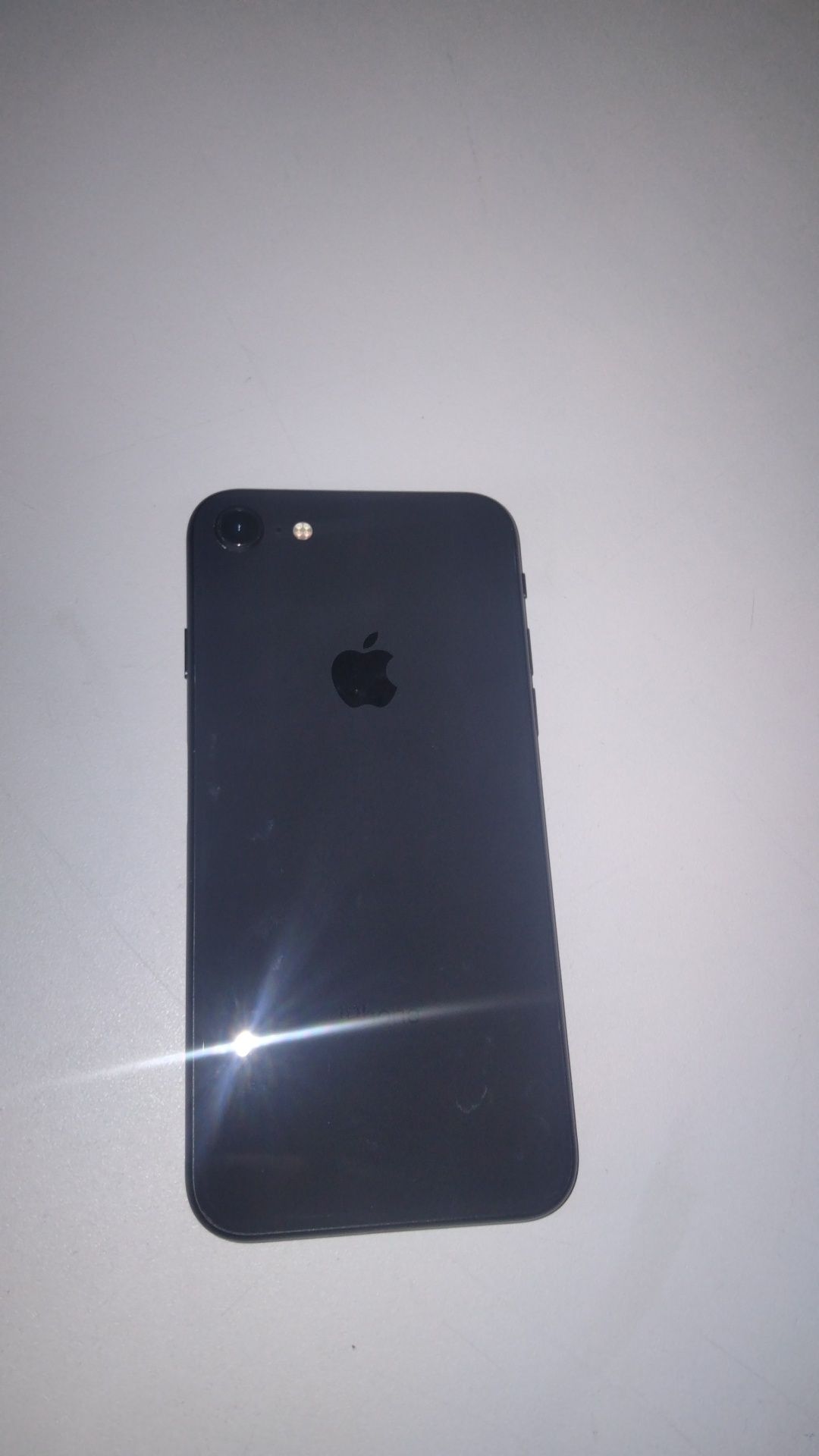 iPhone 8 64 GB   Бу